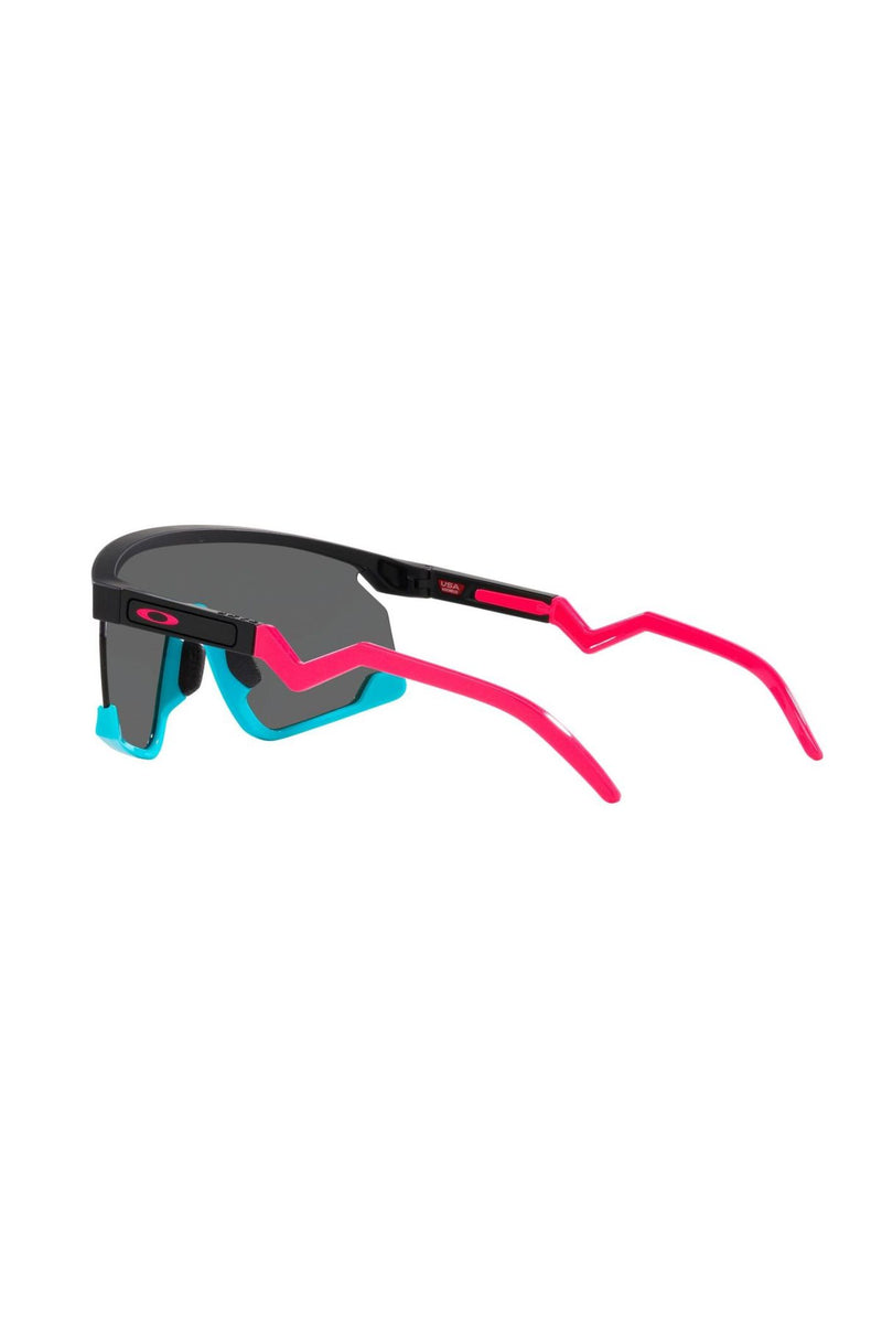 BXTR 928005 Prizm Sunglasses - Black