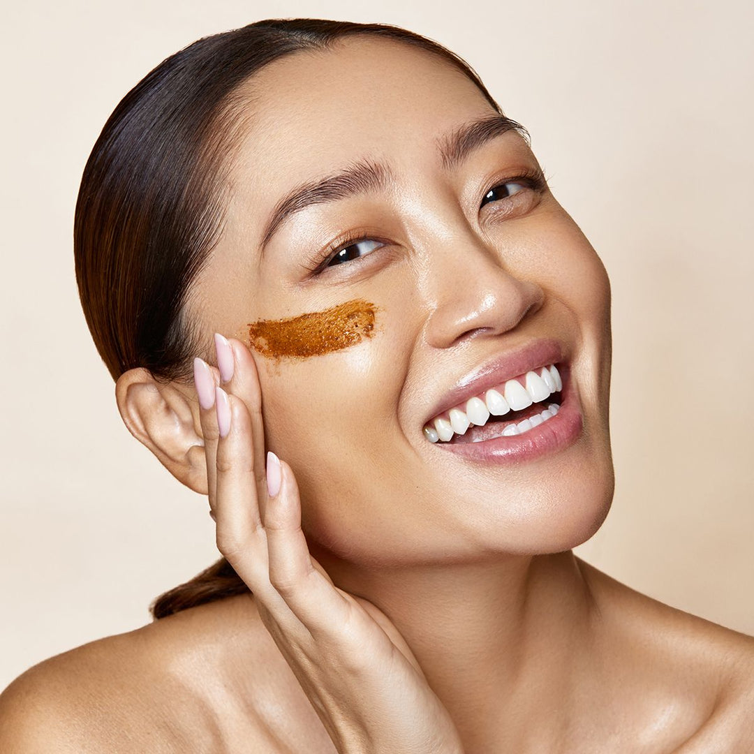 Turmeric Brightening & Exfoliating Mask 100ml