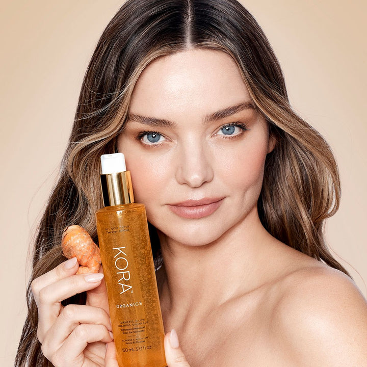 Turmeric Glow Foaming Cleanser 150ml