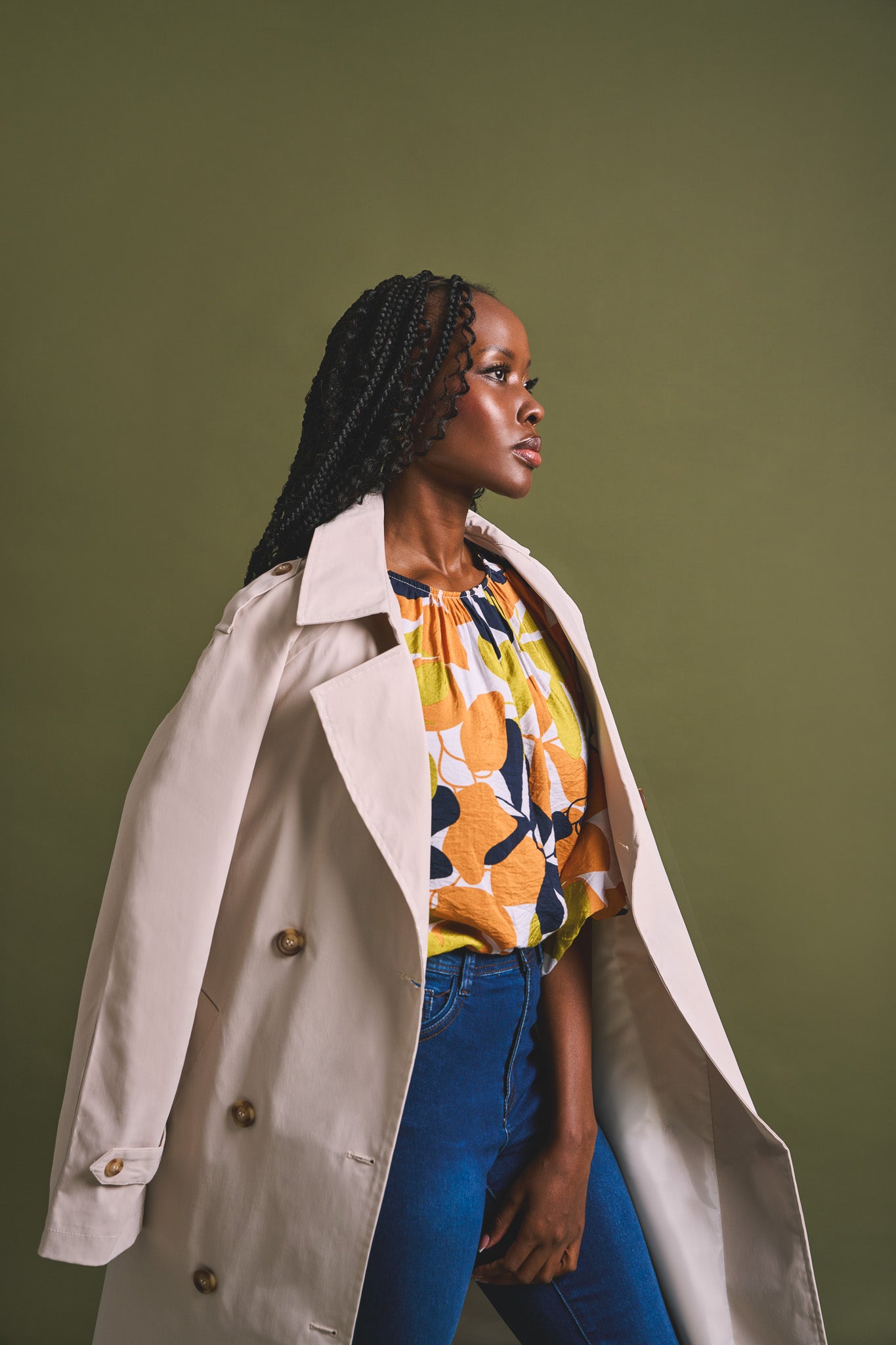 Ladies Classic Trench Coat With Epaulettes & Button Detail - Stone