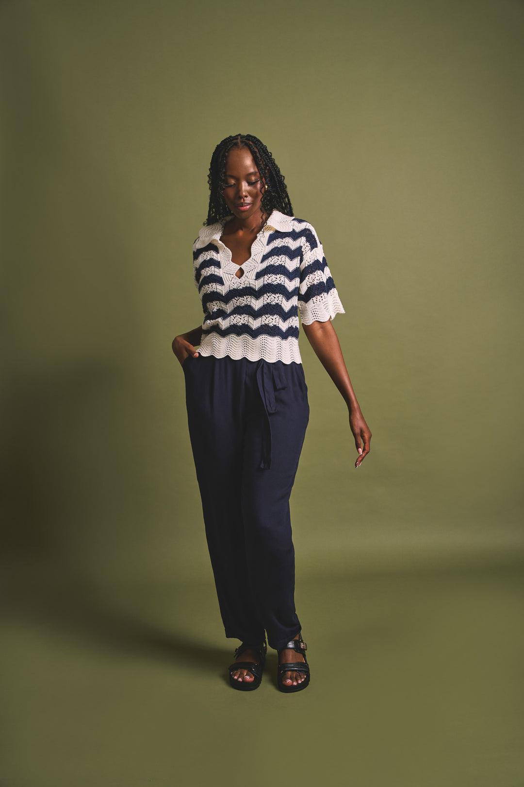 Pointelle Collar Chevron Top - Cream/Navy