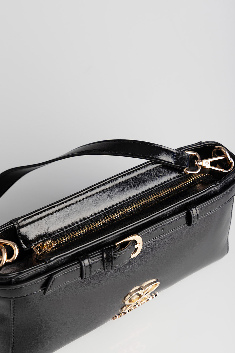 Structured Shoulder Bag With Gold Trim - Black