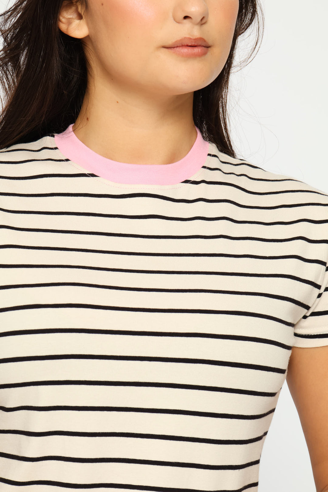 Contrast Neckline Stripe Tee - Cream