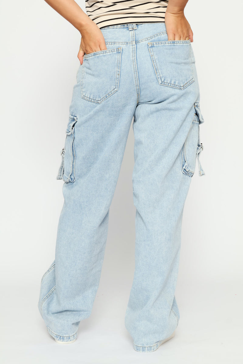 Buckle Cargo Jean - Salty Light Wash