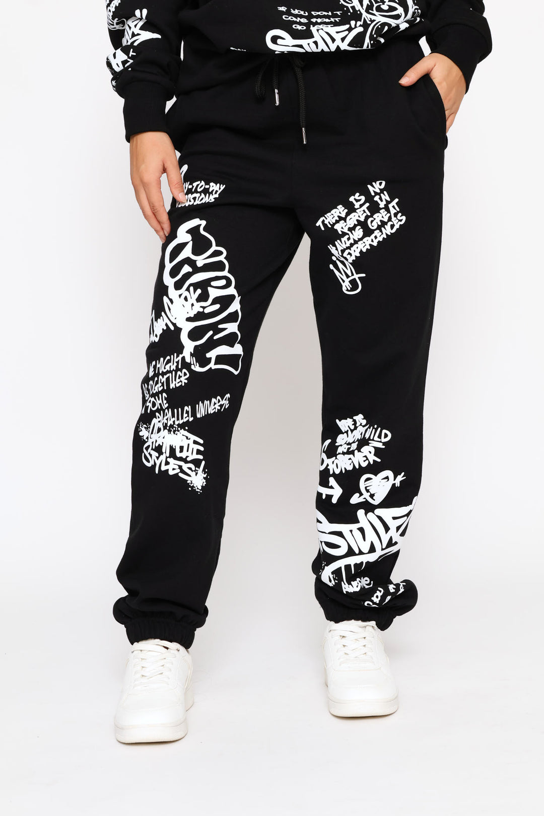 Street Rules Jogger - Black