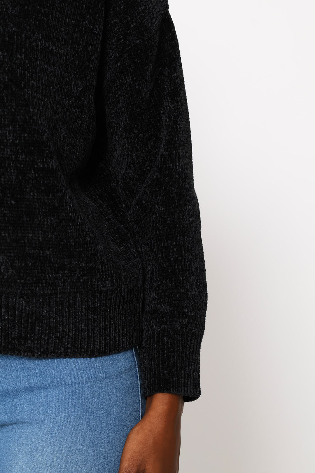 Chenille Pullover - Black