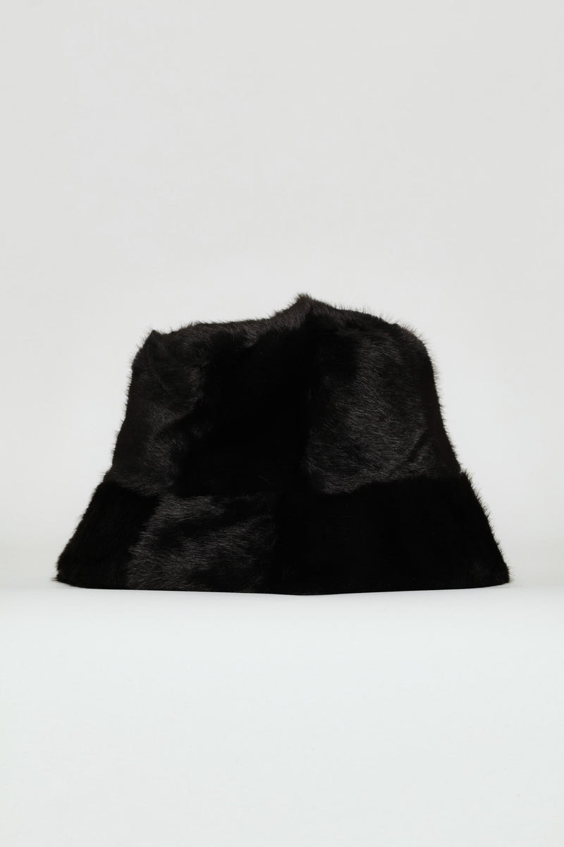 Fluffy Cloche - Black