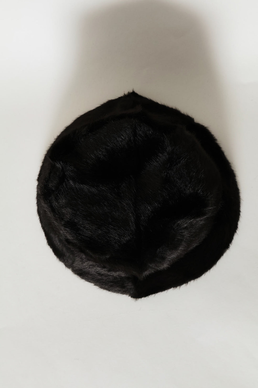 Fluffy Cloche - Black