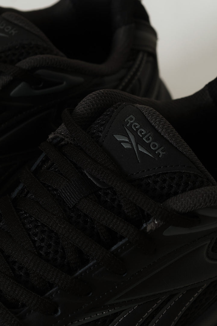 Belwave Trainer - Black