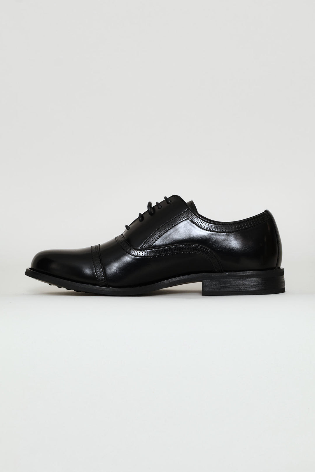 Toe Cap Detail Formal Lace Up Oxford Shoe - Black