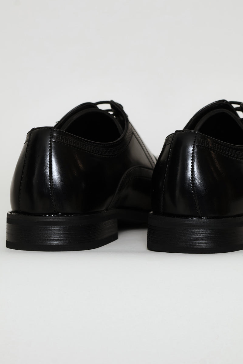 Toe Cap Detail Formal Lace Up Oxford Shoe - Black