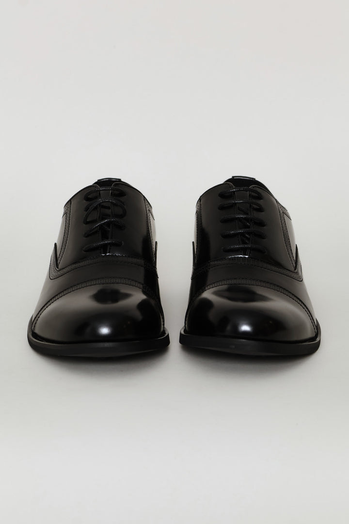 Toe Cap Detail Formal Lace Up Oxford Shoe - Black