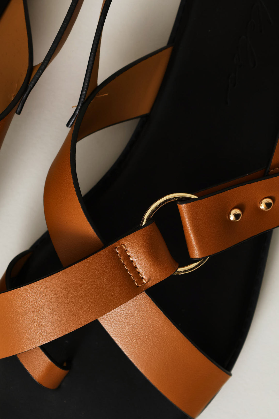 Slingback Crosstrap Toe Post Sandal - Tan