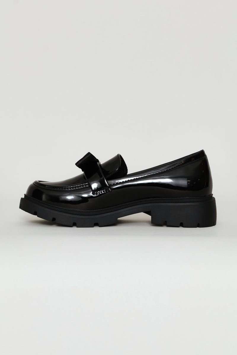 Tipsy 15 Loafer - Black