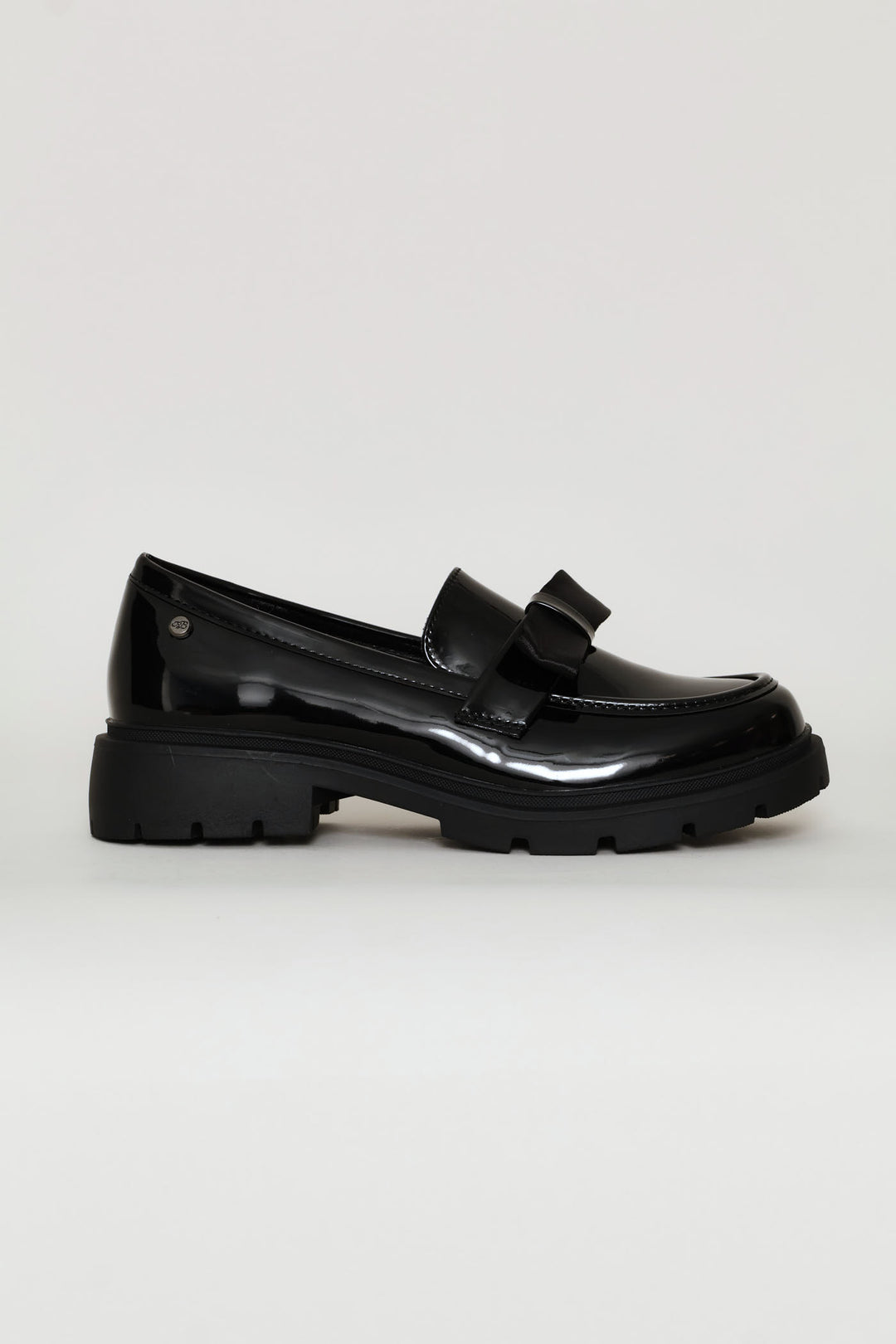 Tipsy 15 Loafer - Black