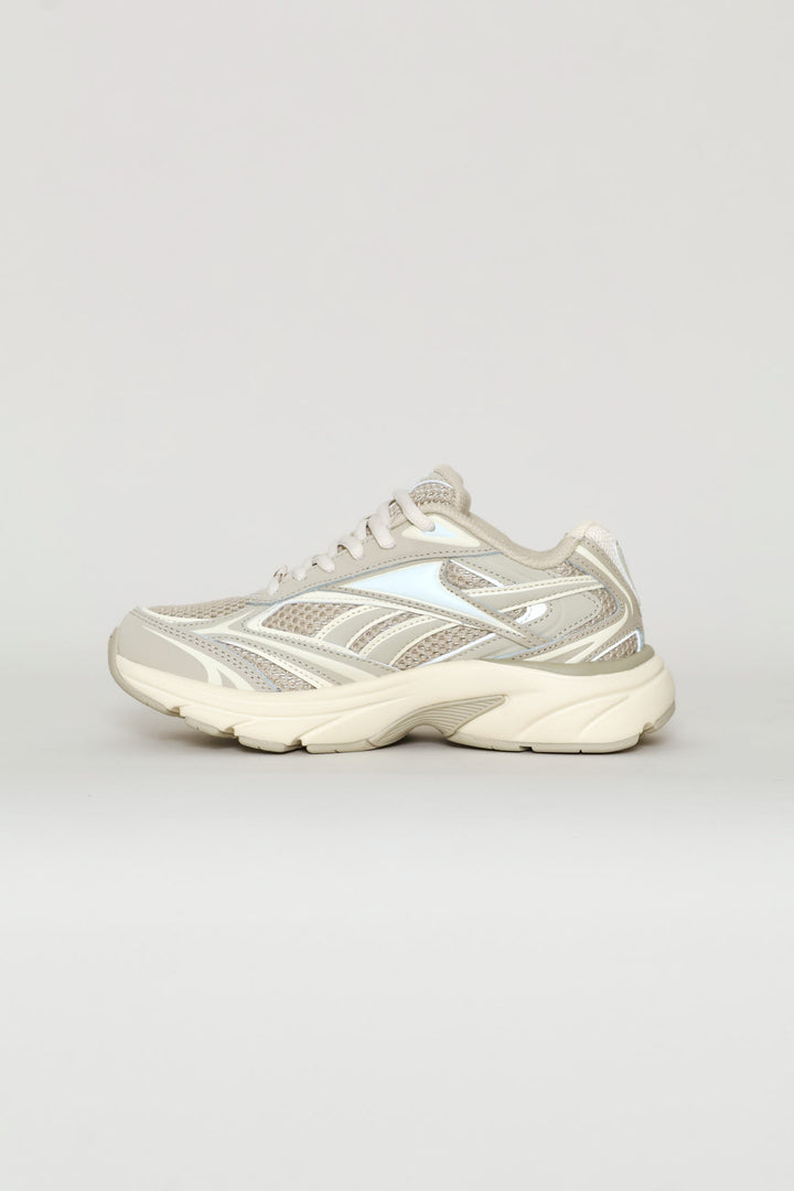 Belwave Sneaker - Chalk