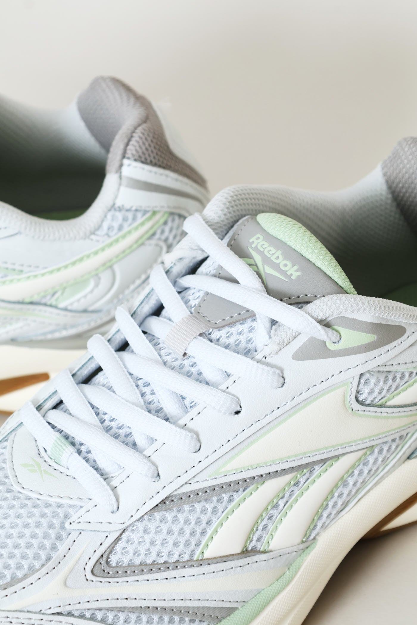 Ladies Belwave Sneaker - Sage – Edgars