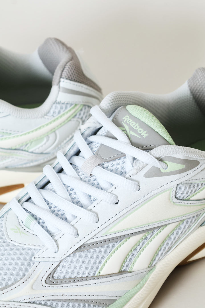 Belwave Sneaker - Sage