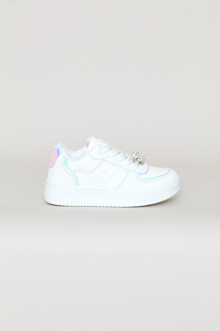 Girls Suede Court Sneaker - White