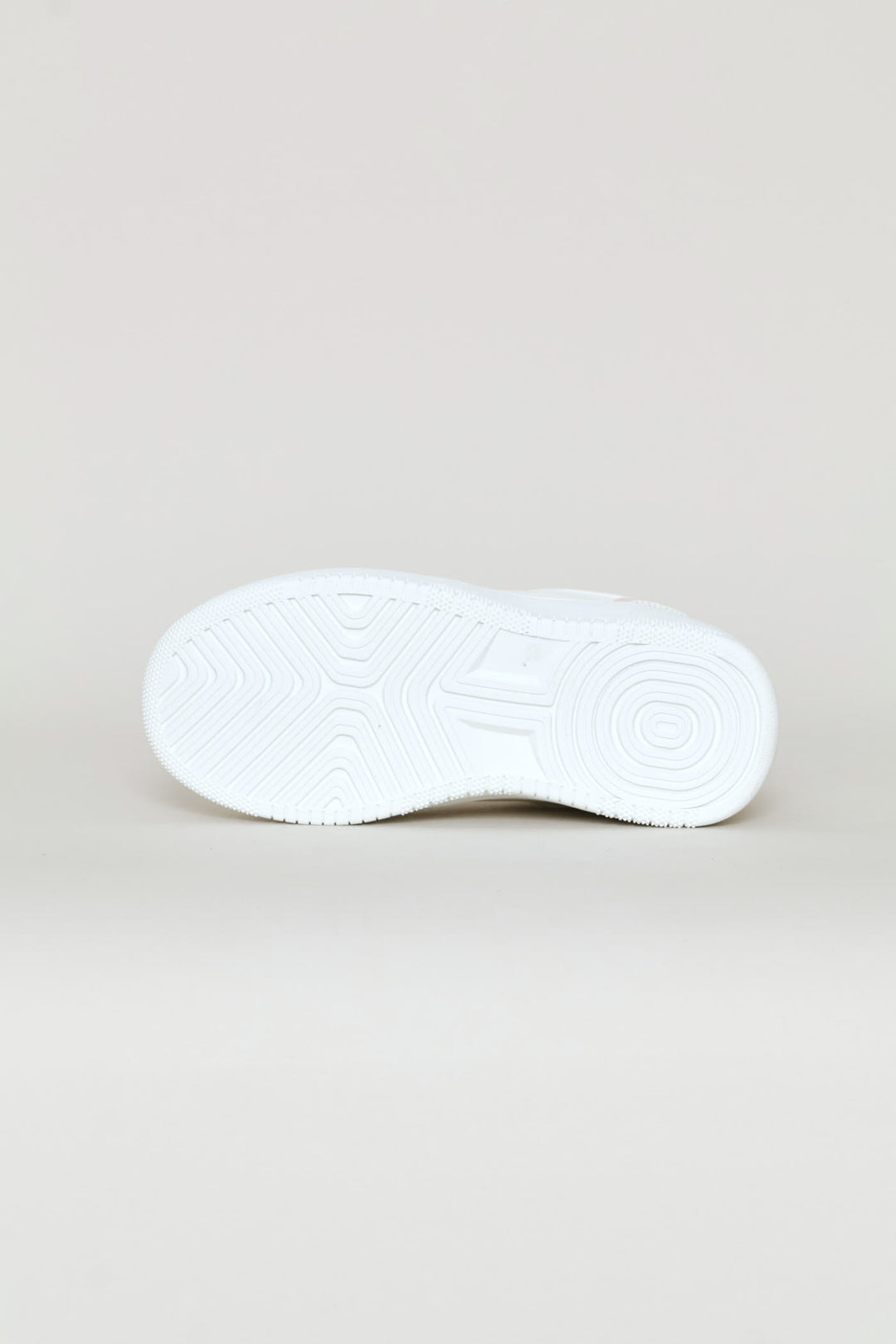 Girls Suede Court Sneaker - White