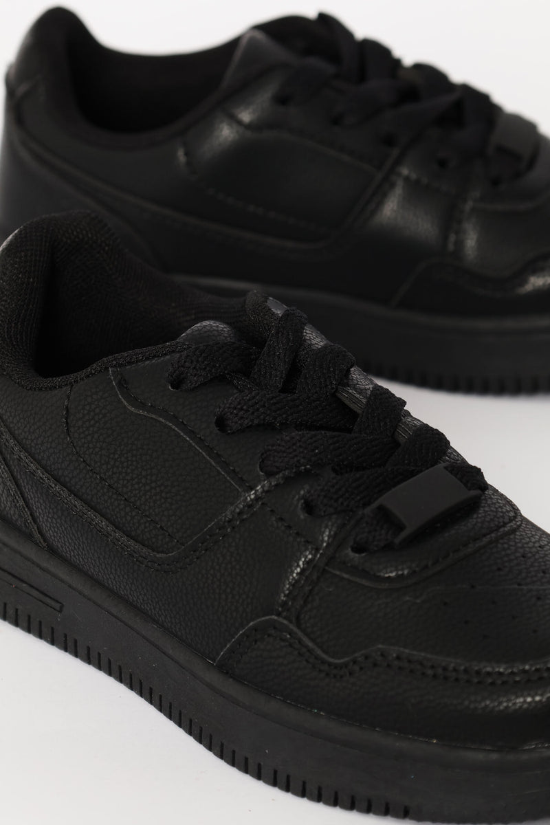 Boys Mono Court Sneaker - Black