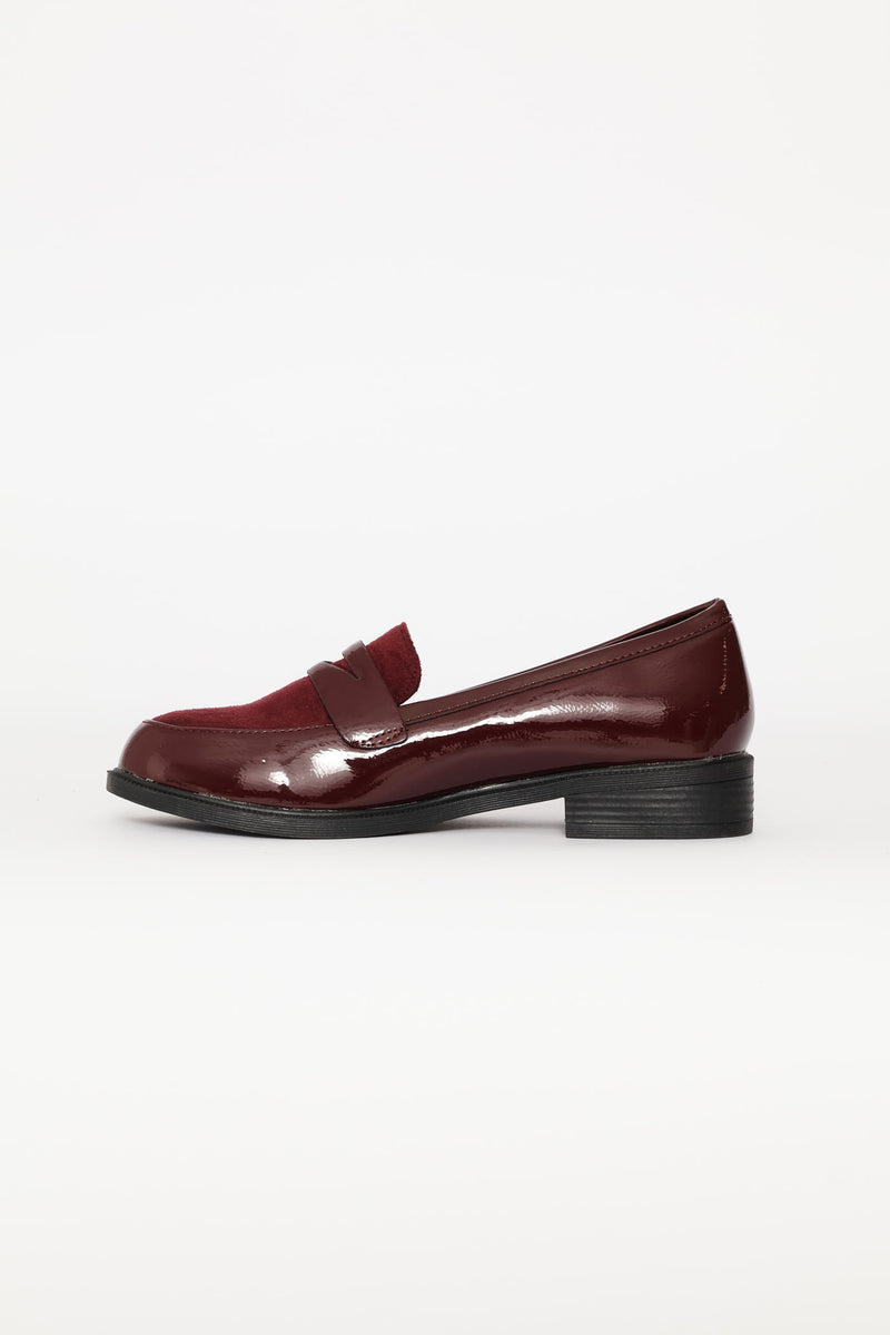 Penny Loafer With Contrast Fabric Vamp - Burgundy