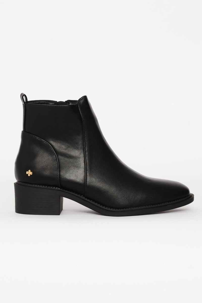 Gold Stud Detail Low Chelsea Boot - Black