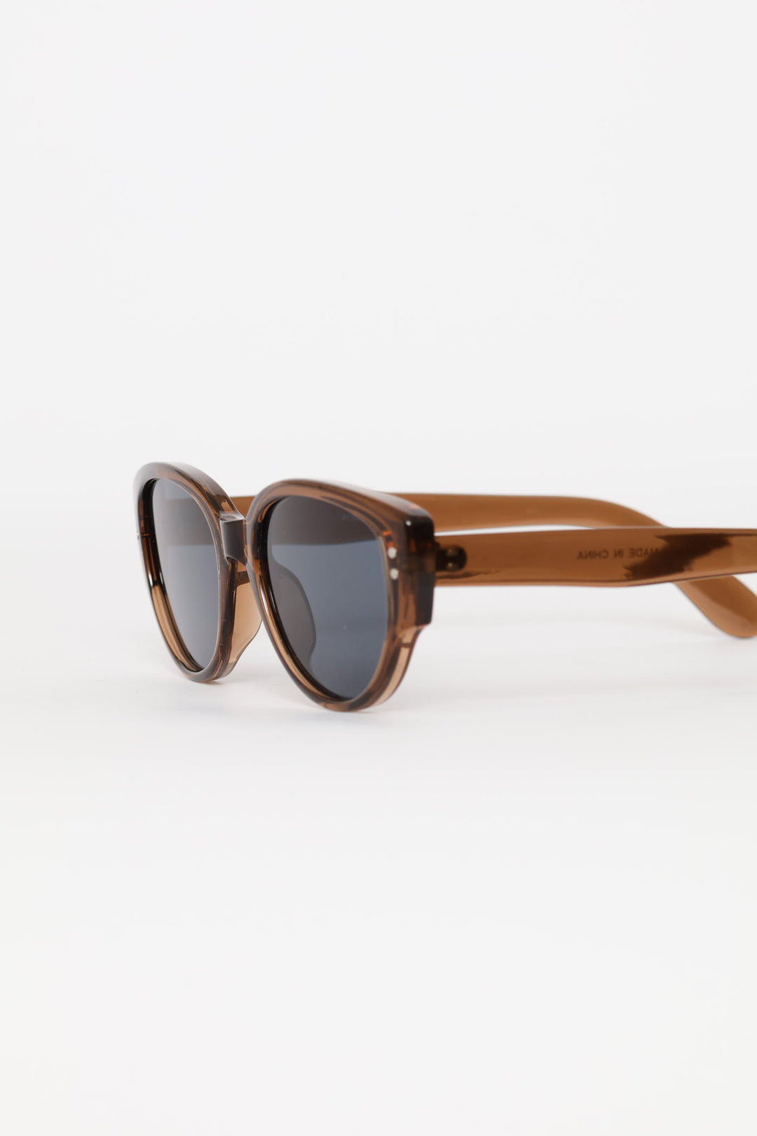 Narrow Oval Catseye Frame Sunglasses - Light Brown