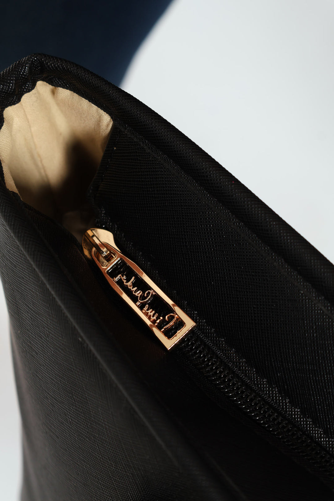 Vanida Tote Bag - Black