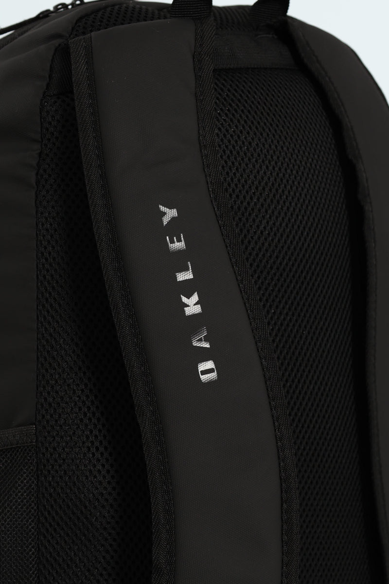 Blackout Backpack - Black