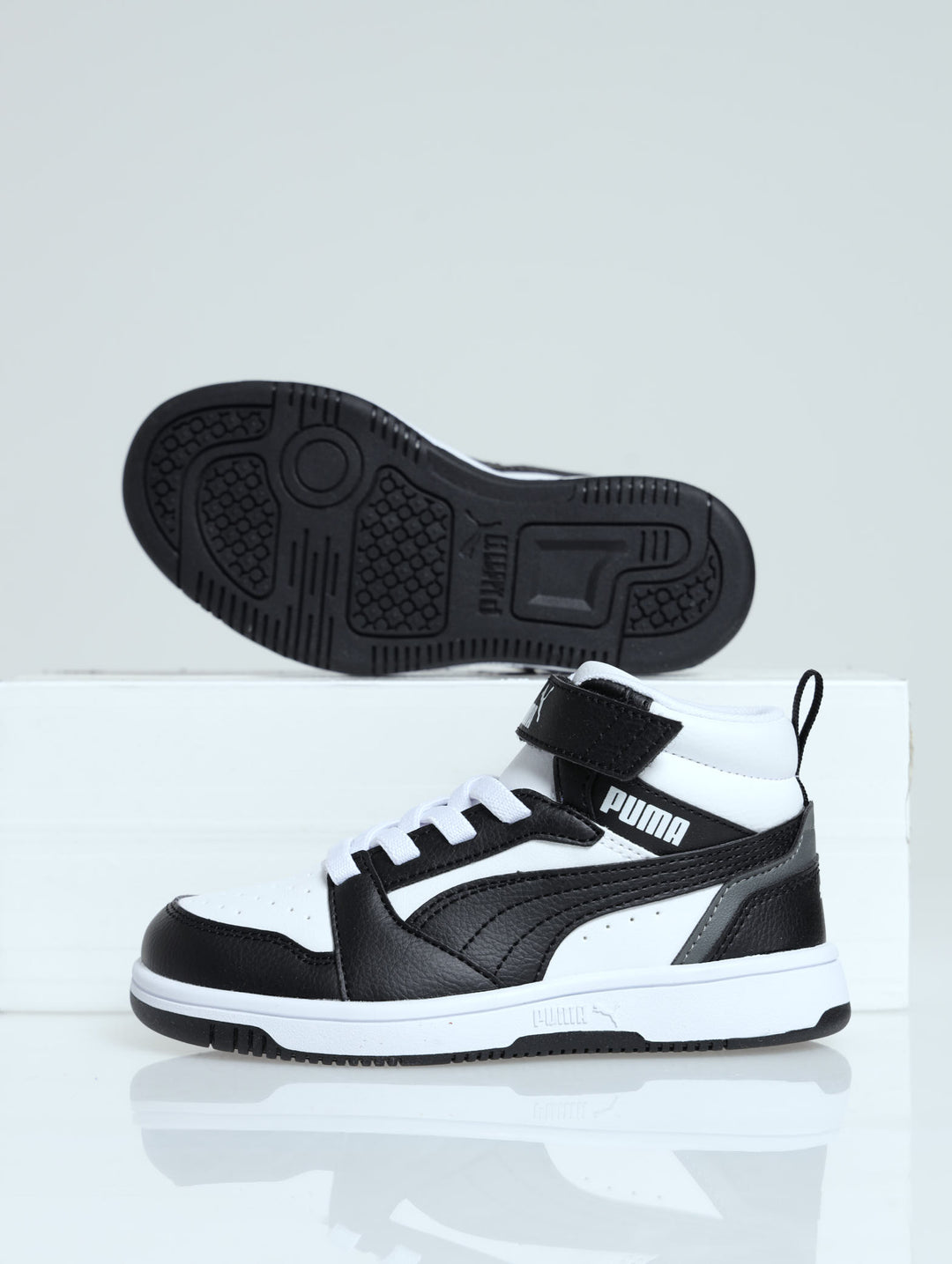 Boys Rebound V6 Mid Ac + Ps Sneaker - White