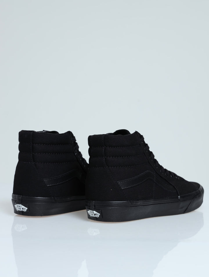 Sk8-Hi Sneaker - Black