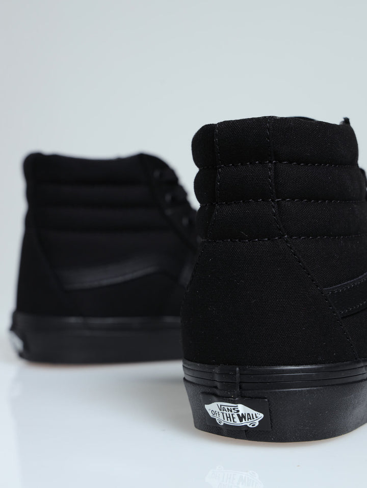 Sk8-Hi Sneaker - Black