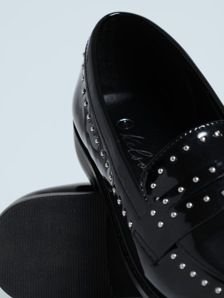 Nail Head Studded Loafer With Studs - Black