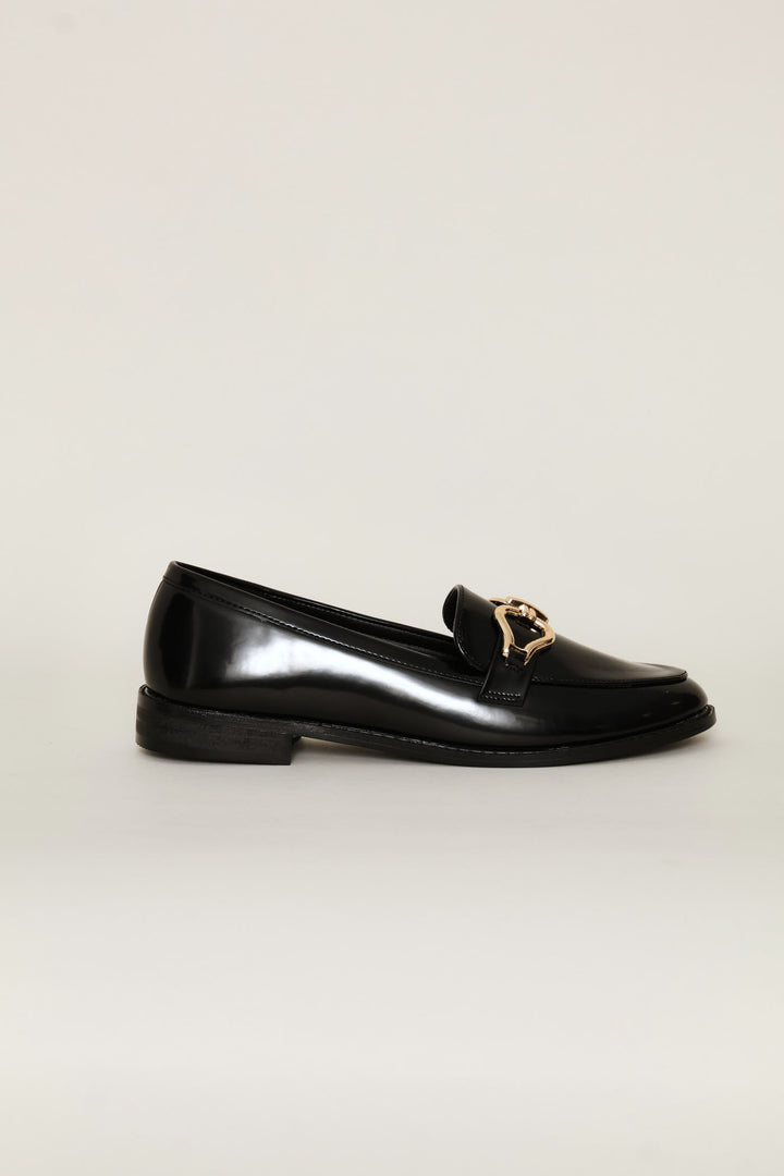 Metal Loop Trim Loafer - Black