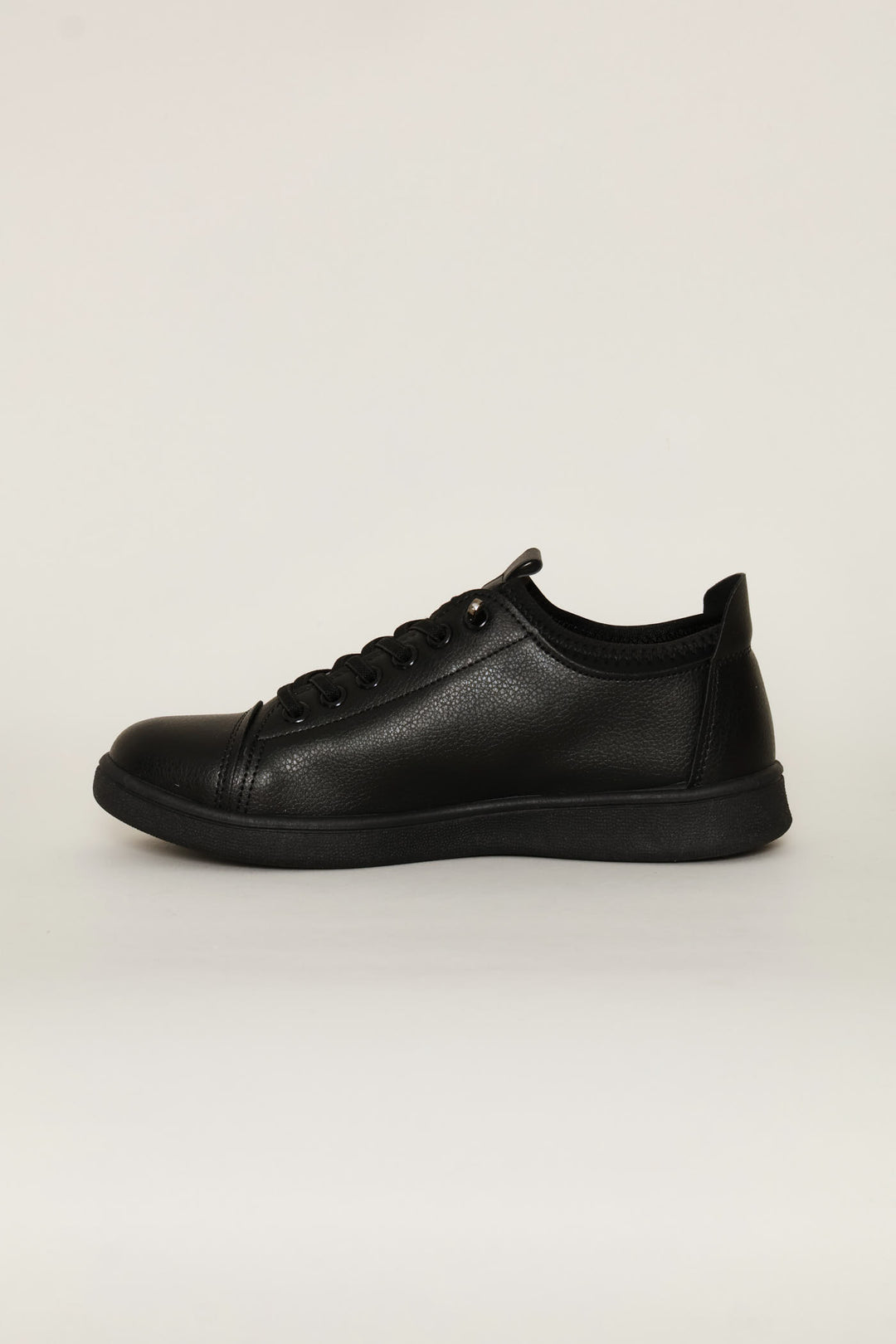 Soft Lilah Mono Sneaker - Black