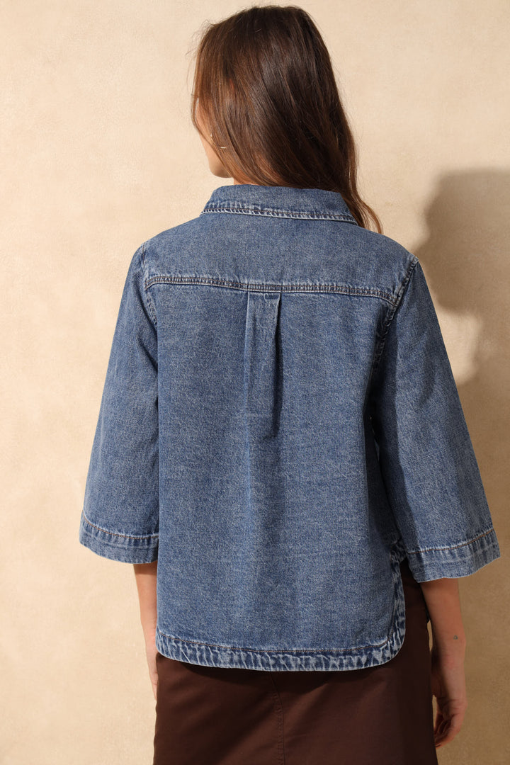 3/4 Sleeve Curved Hem Denim Shirt - Medium Wash
