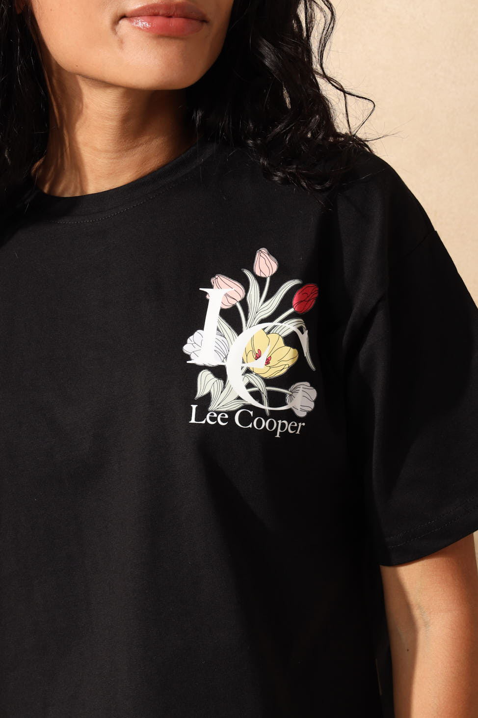 Cropped T-Shirt - Black