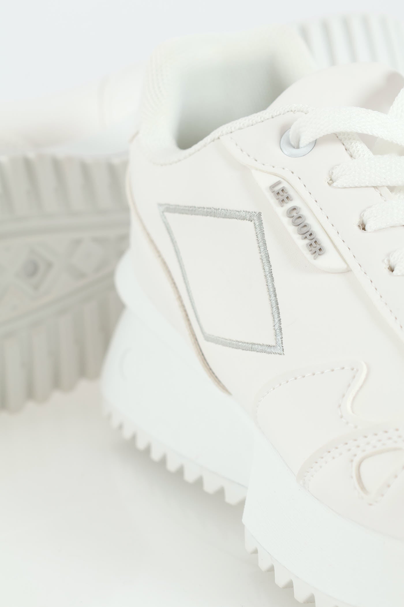 Ladies Freya Embroidered Diamond Lace Up Sneaker - White