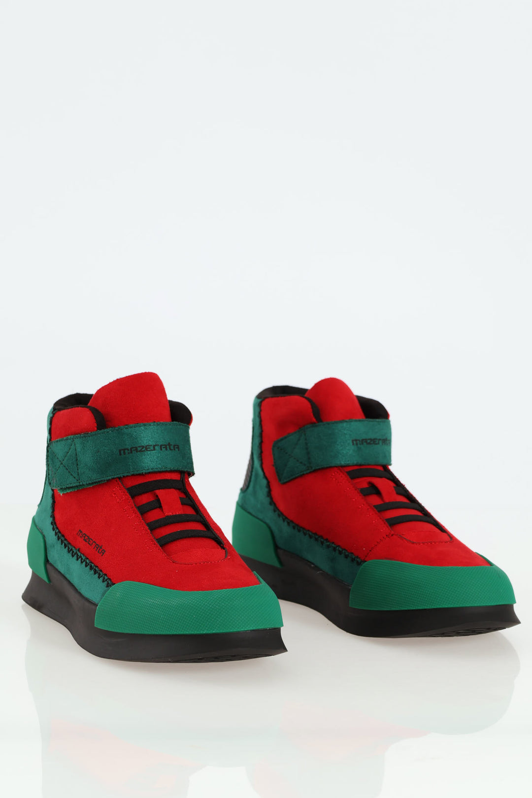 Hightop Sneaker - Red