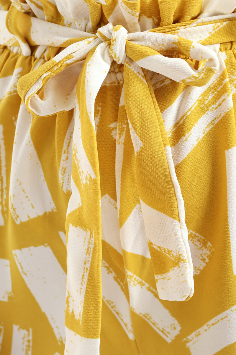 Belted Elasicated Mid Thigh Flat Toggle Shorts - White/Ochre