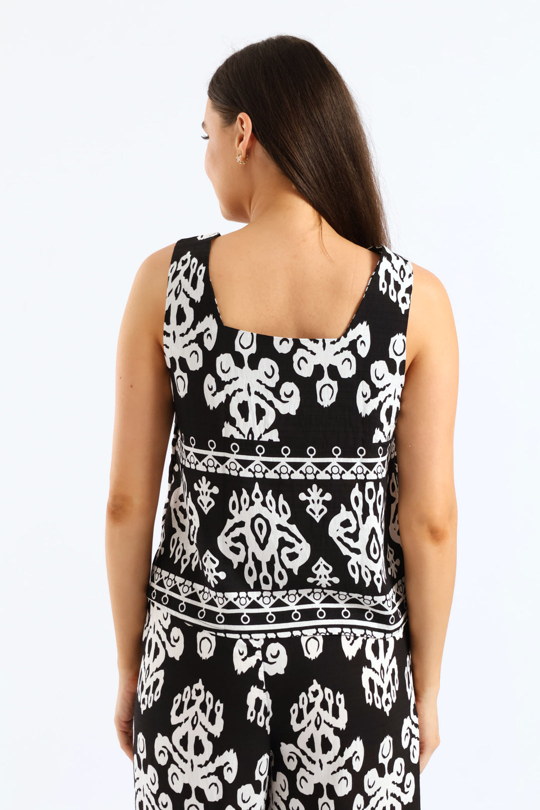 Aztec Border Shell Tank Top - Black/White