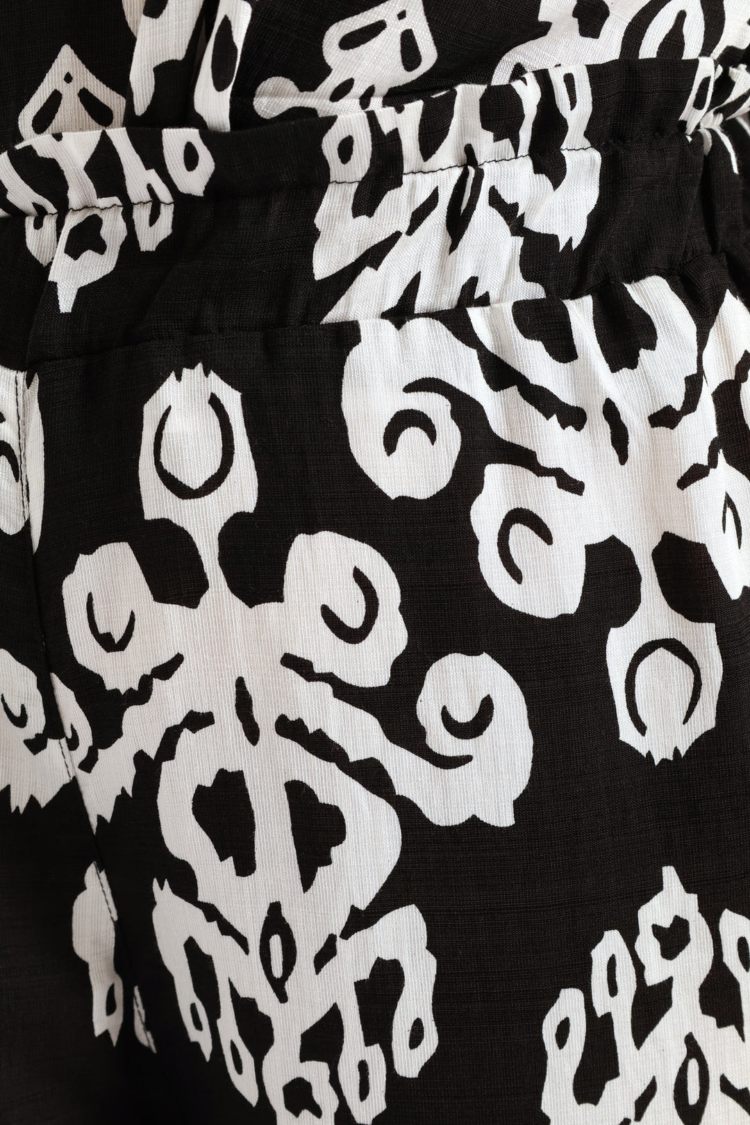 Aztec Border Mock Fly Wideleg Pant - Black/White