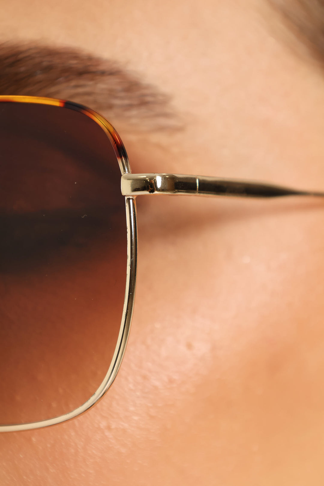 Half Trim Square Frame Sunglasses - Gold