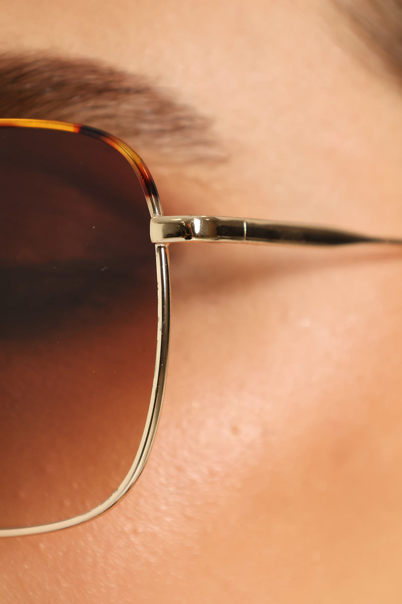 Half Trim Square Frame Sunglasses - Gold
