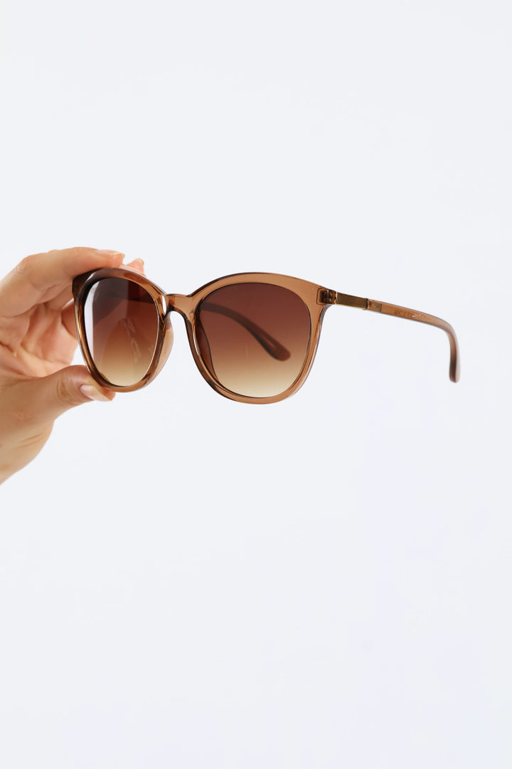 Rounded Gold Temple Catseye Sunglasses - Light Brown