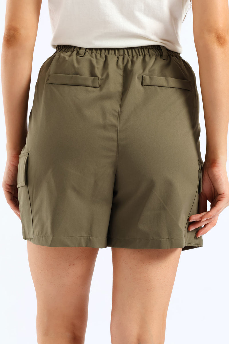 Pleat Front Utility Pocket Mid Thigh Shorts - Light Fatigue