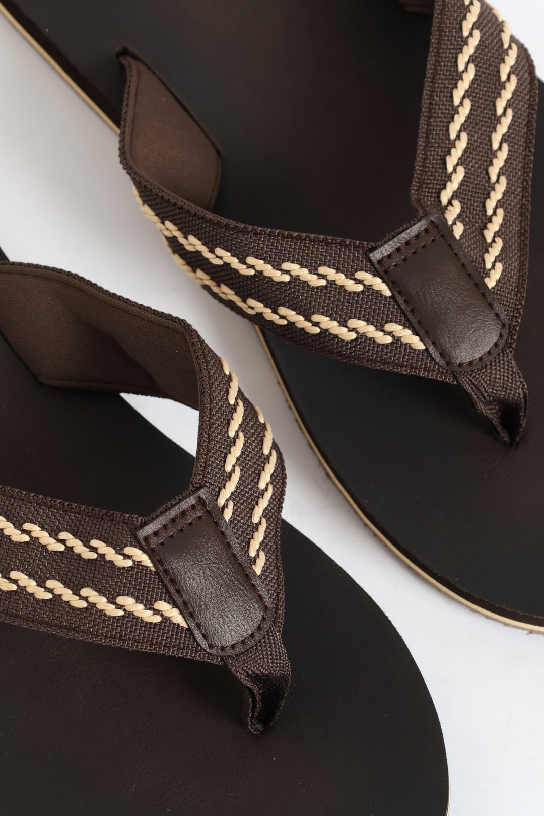 Webbed Upper Wide Vamp Sandal - Chocolate