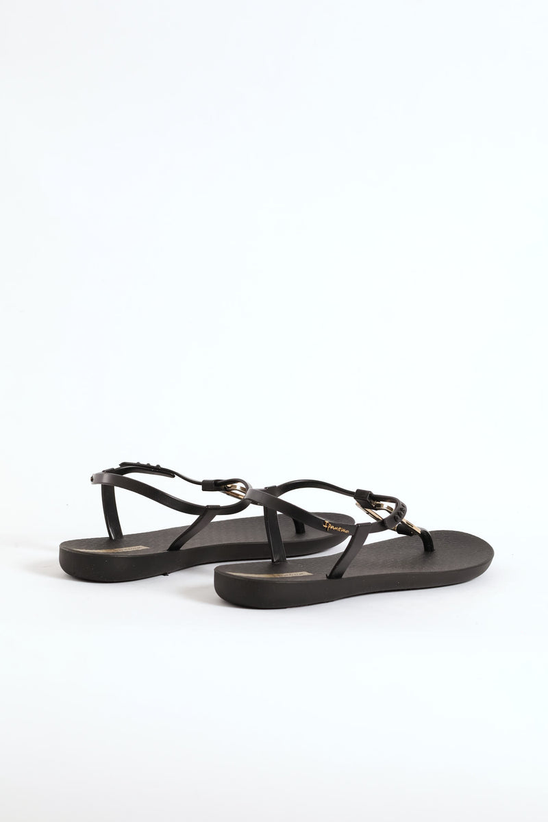 Class Modern Sandal - Black