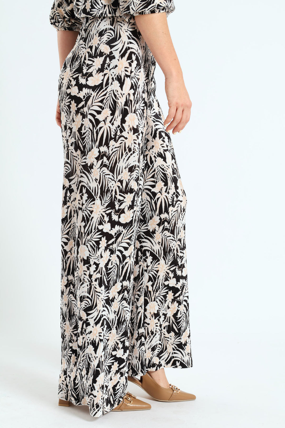 Plisse Straight Leg Pant - Black/Cream